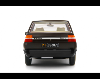 Alfa Romeo Giulietta 1.6 - 1.8 1980 Marrone Testa di Moro Laudoracing 1:18 Resinemodell (Türen, Motorhaube... nicht zu öffnen!)